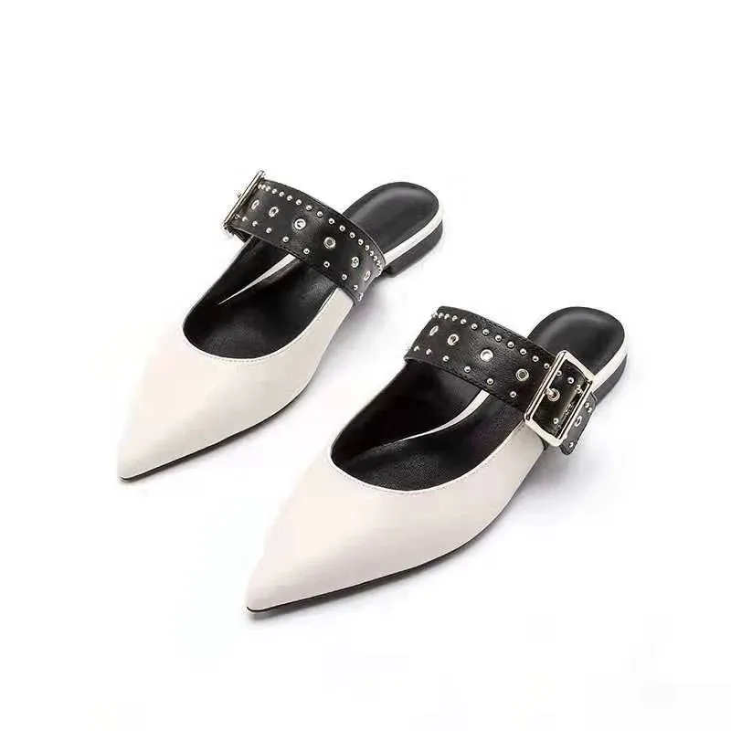Meli Pointed Toe Metal Flat Slippers