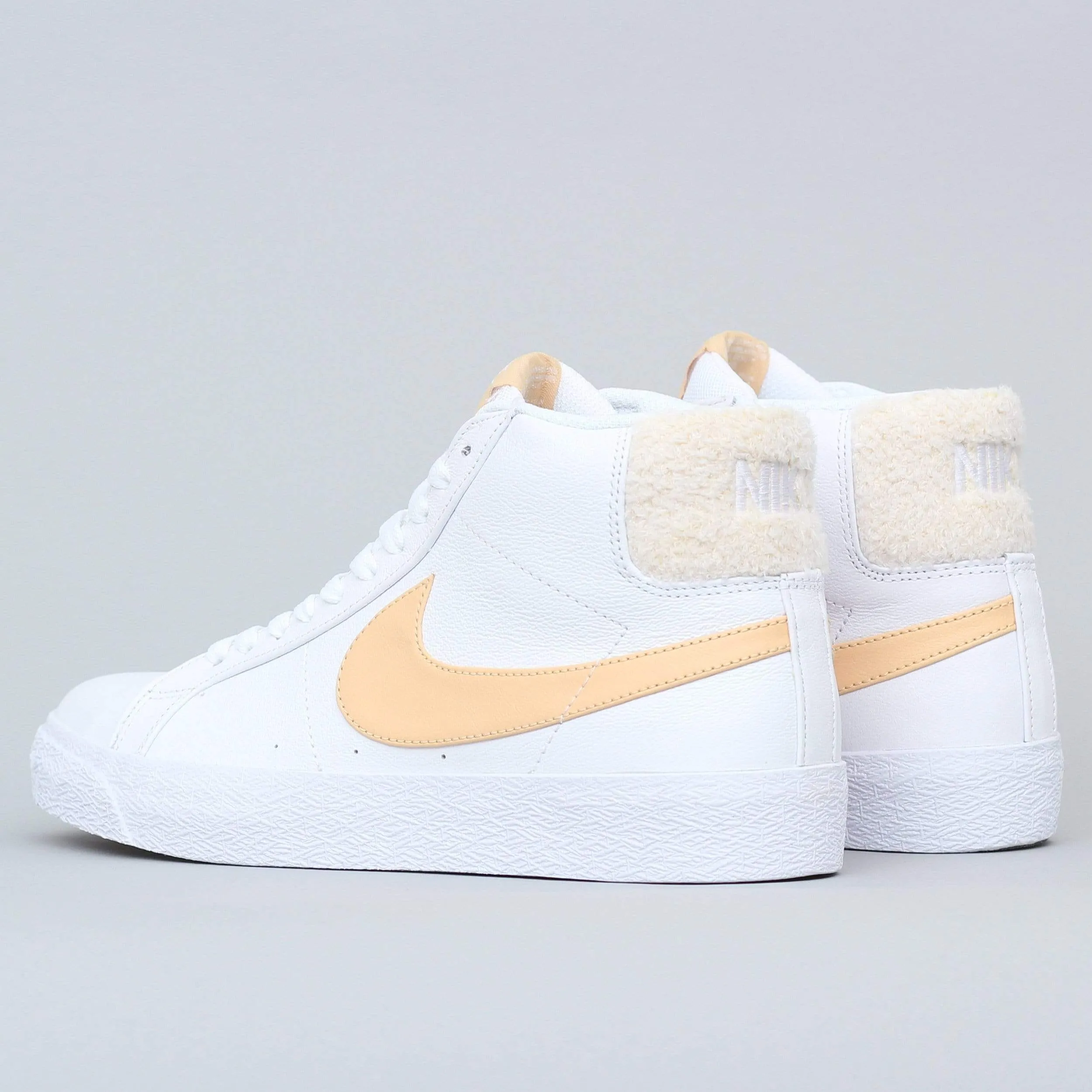 Nike SB Blazer Mid Premium Shoes White / Celestial Gold