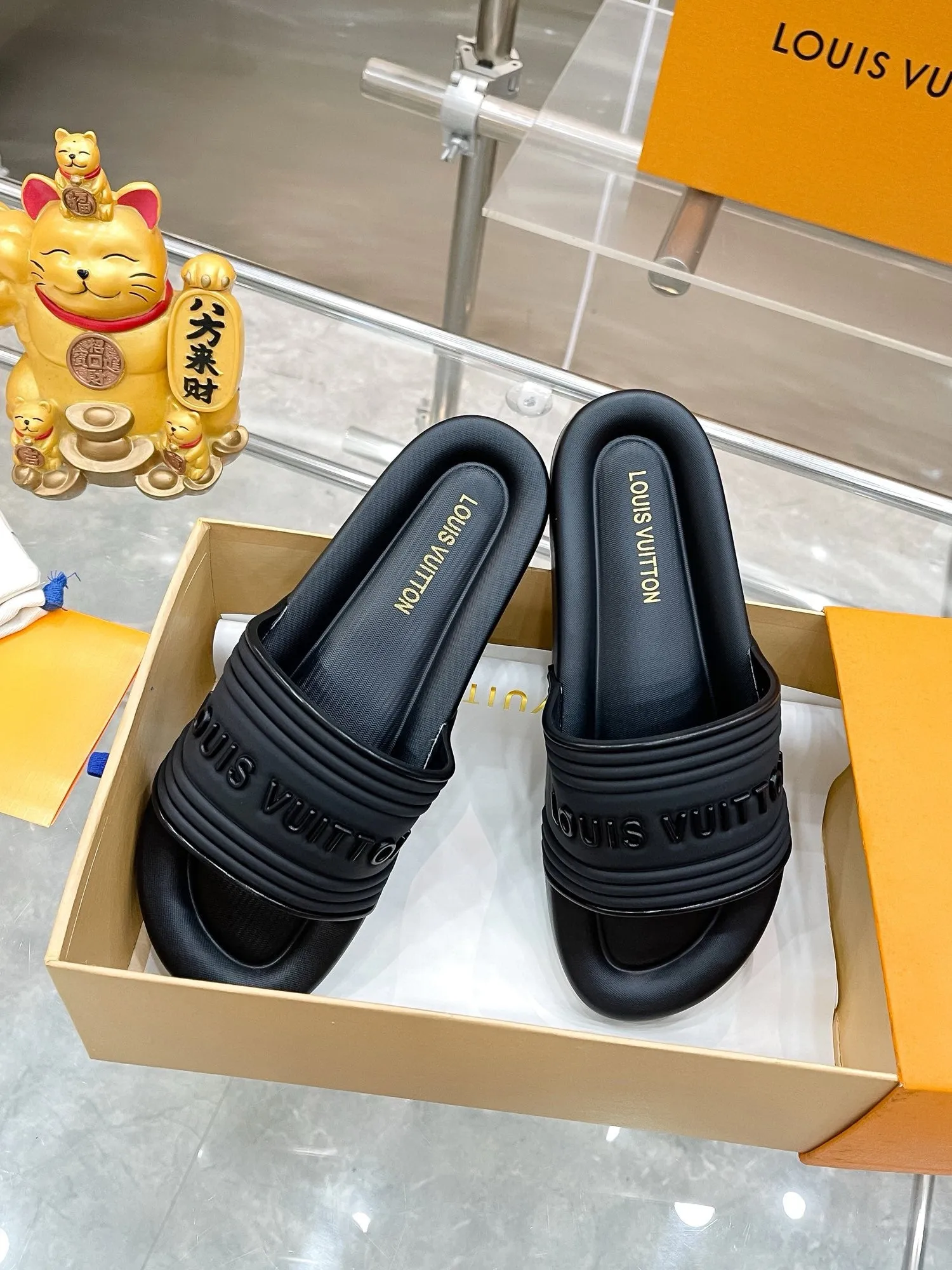 SE1429 LB Women/Men Slippers