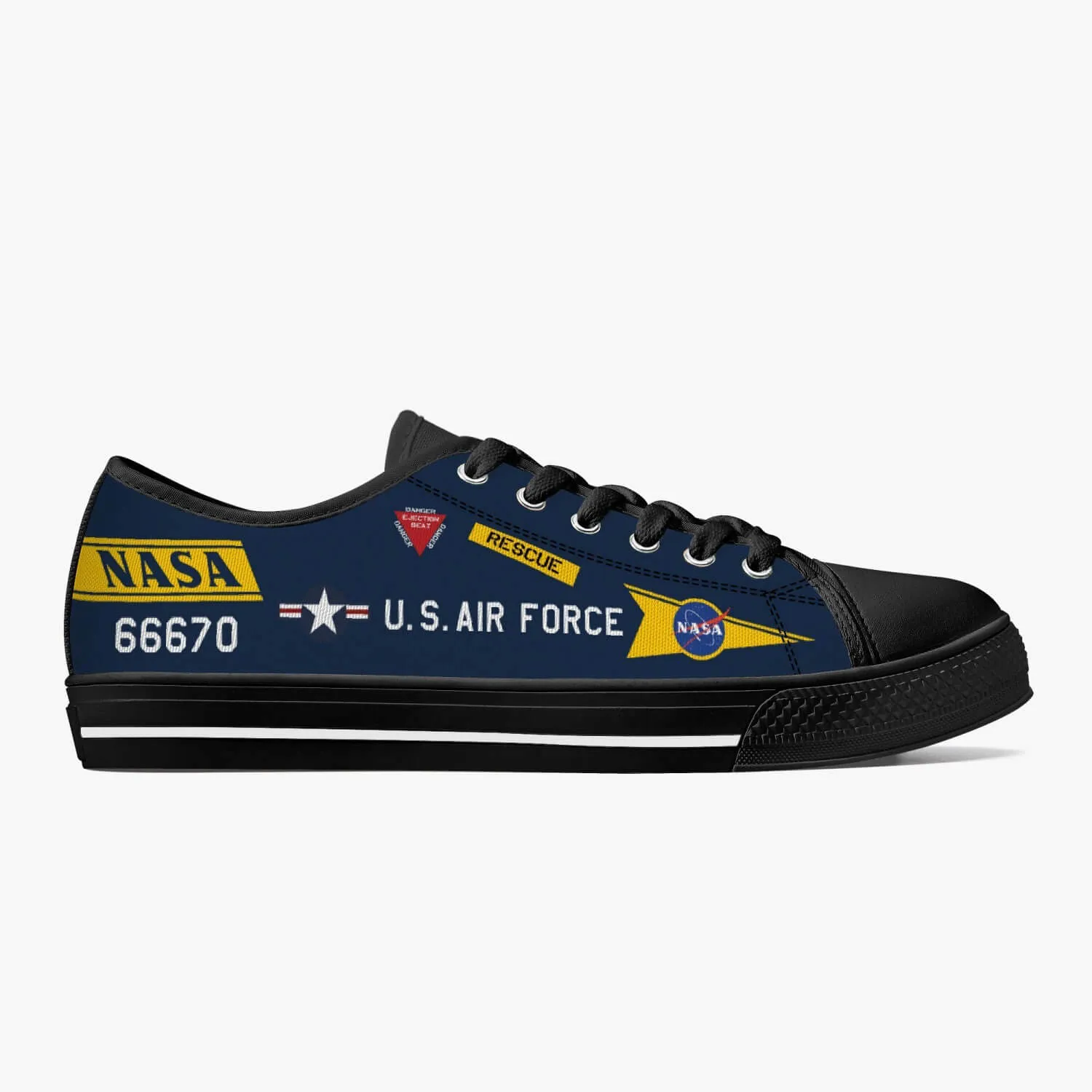 X-15 "56-6670" Low Top Canvas Shoes