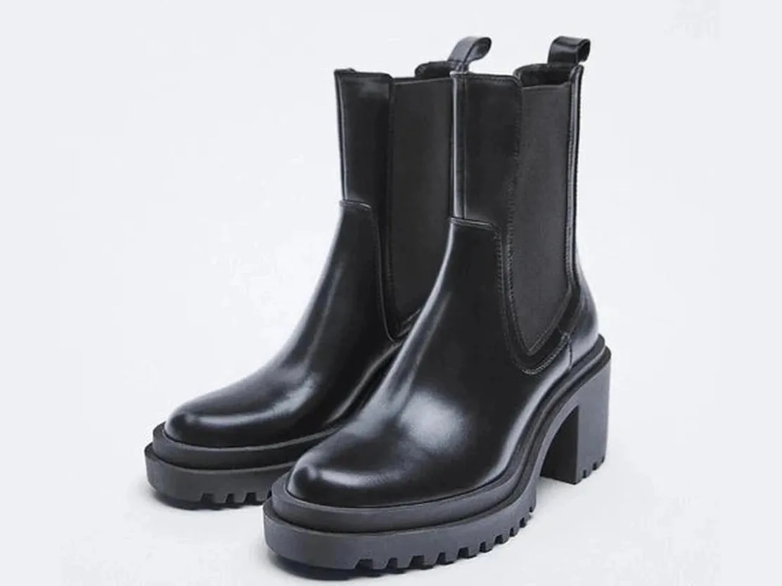 Zeinap Black Chunky Chelsea Boots